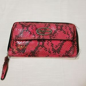 Pink Snakeskin Zip Wallet with Wristlet